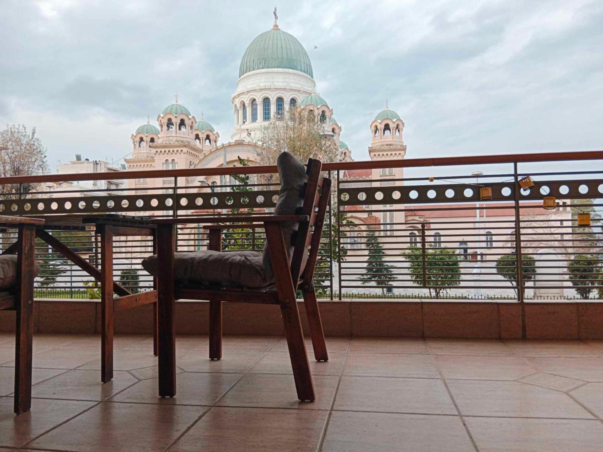 Lazarus 2Bd Apartment In The Center Патра Екстериор снимка
